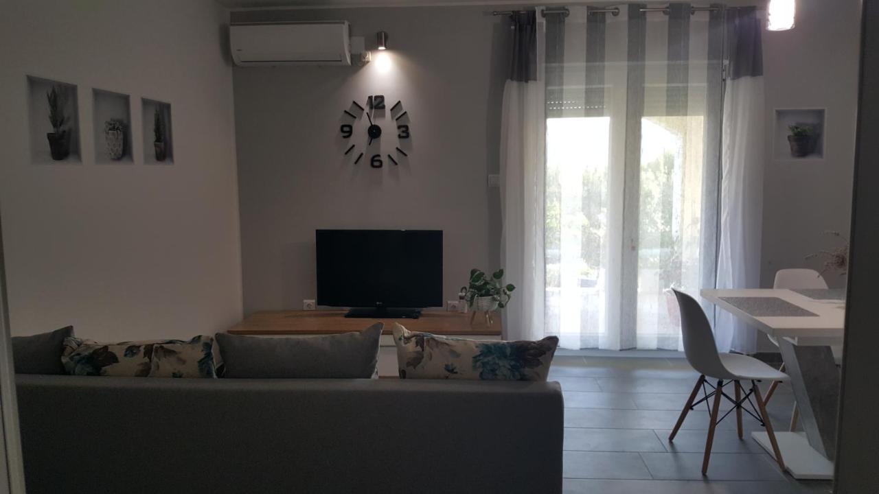 Andela Home - Krka Waterfalls Lozovac Exterior foto