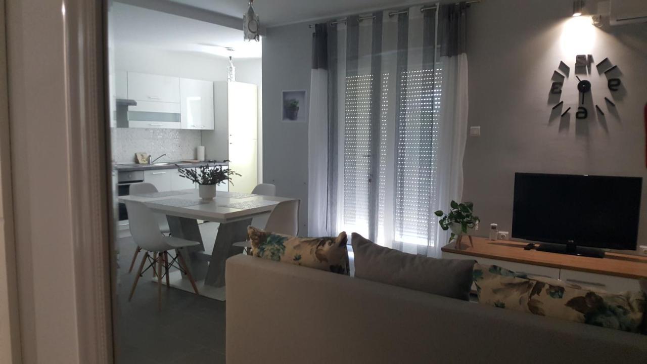 Andela Home - Krka Waterfalls Lozovac Exterior foto