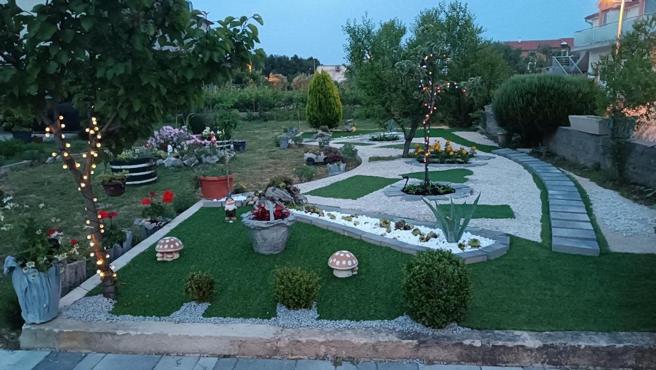 Andela Home - Krka Waterfalls Lozovac Exterior foto