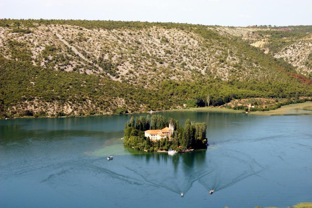 Andela Home - Krka Waterfalls Lozovac Exterior foto